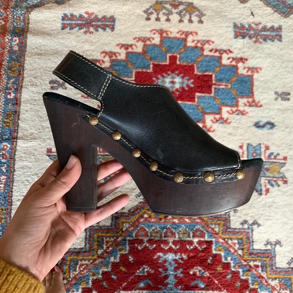 Sbicca Shoes - Sbicca Ablaze Clog